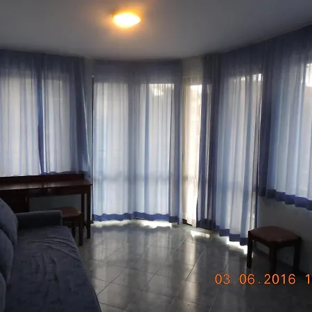 Vila Victoria Primorsko Apartmanhotel Primorszko