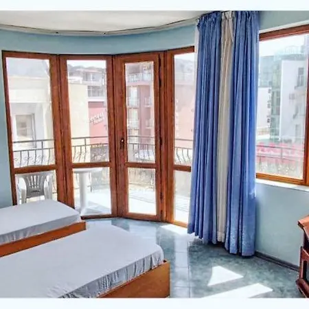 Apartmanhotel Vila Victoria Primorsko Primorszko