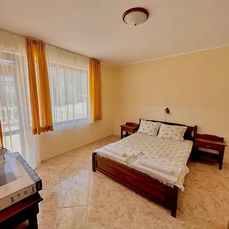 Apartmanhotel Vila Victoria Primorsko Primorszko