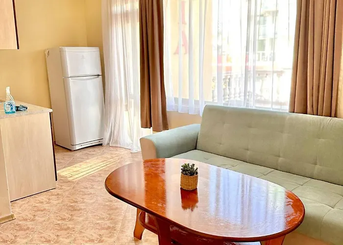 Aparthotel Victoria *